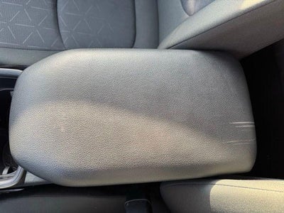 2025 Toyota RAV4 Hybrid XLE AWD