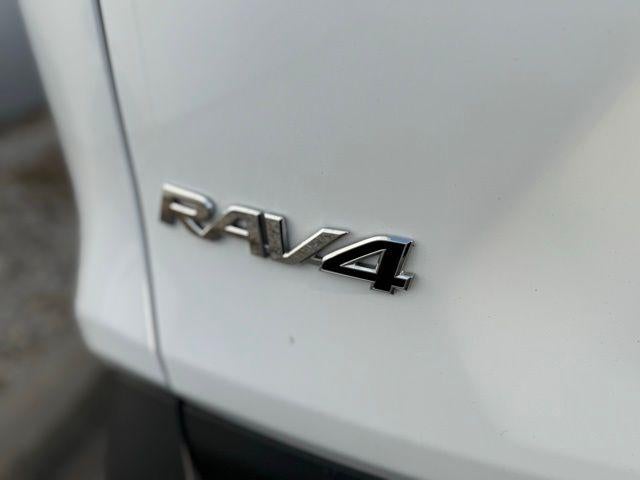 2025 Toyota RAV4 Hybrid XLE AWD
