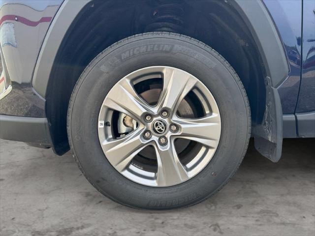 2025 Toyota RAV4 Hybrid XLE AWD