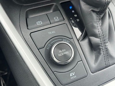 2025 Toyota RAV4 Hybrid XLE AWD