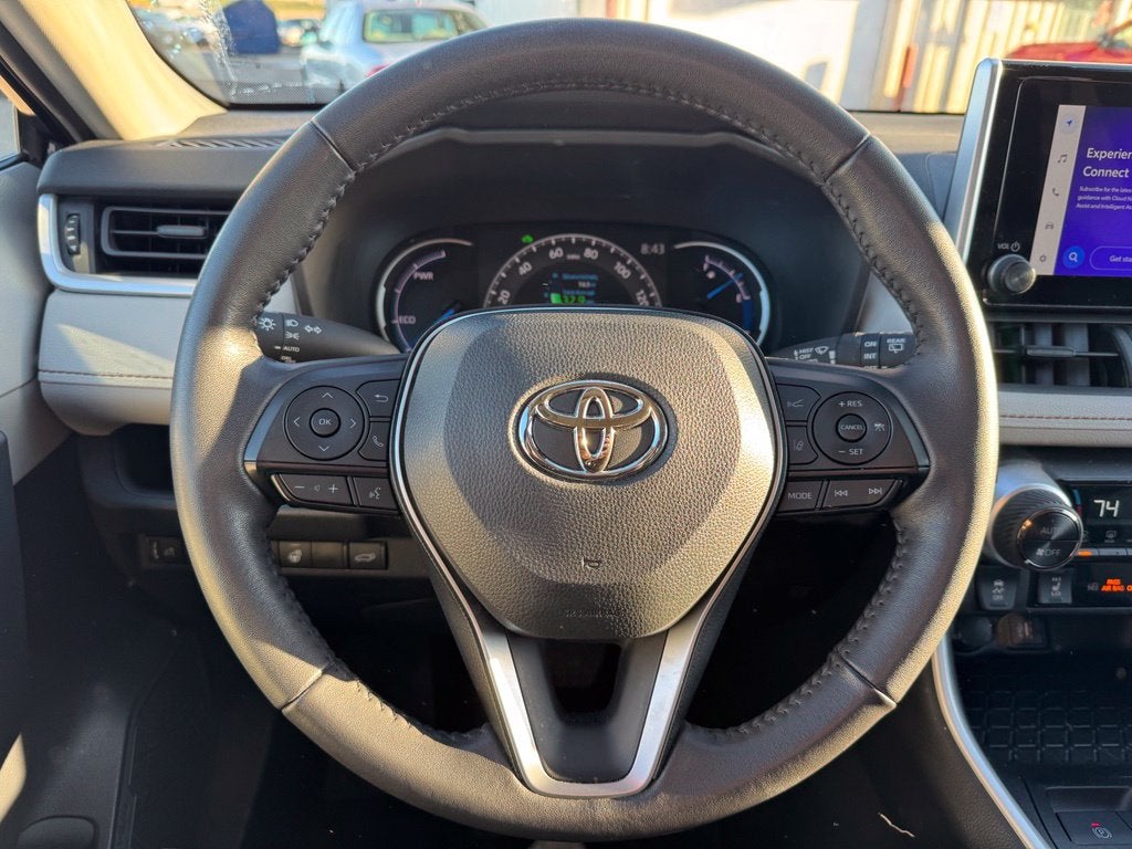 2025 Toyota RAV4 Hybrid XLE AWD