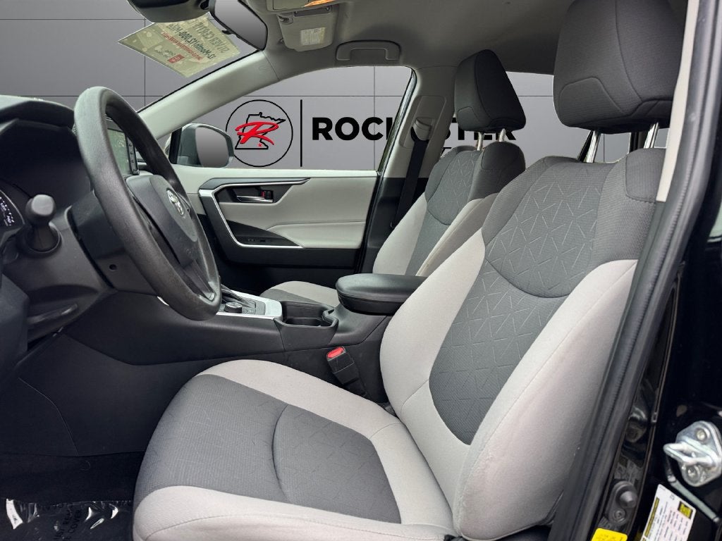 2021 Toyota RAV4 Hybrid XLE AWD