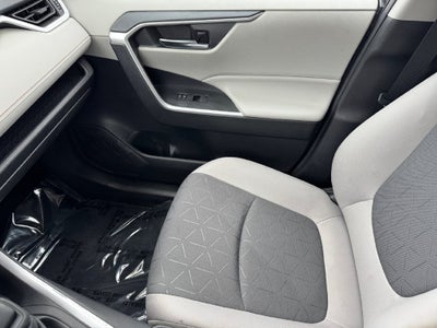 2021 Toyota RAV4 Hybrid XLE AWD