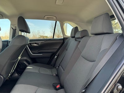 2025 Toyota RAV4 Hybrid XLE AWD