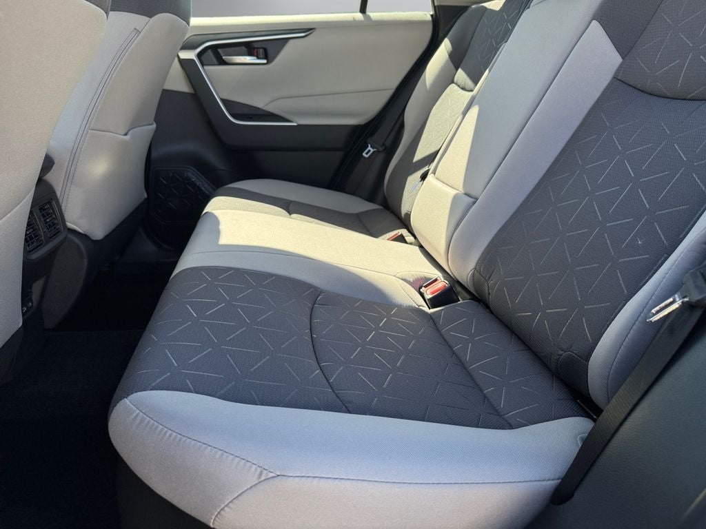 2025 Toyota RAV4 Hybrid XLE AWD