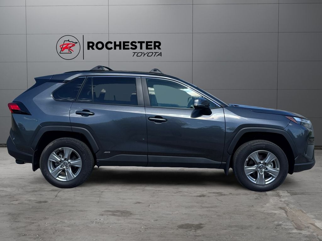 2025 Toyota RAV4 Hybrid XLE AWD