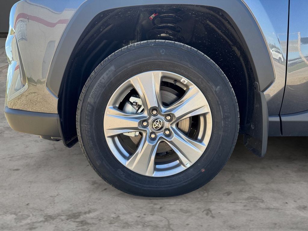 2025 Toyota RAV4 Hybrid XLE AWD