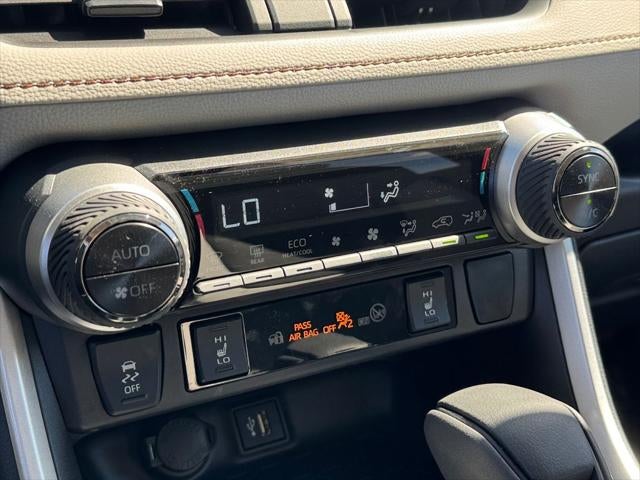 2025 Toyota RAV4 Hybrid XLE AWD