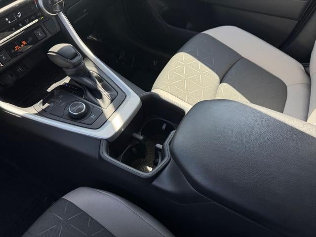 2025 Toyota RAV4 Hybrid XLE AWD