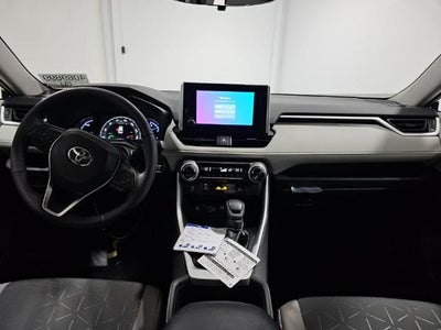 2025 Toyota RAV4 Hybrid XLE AWD