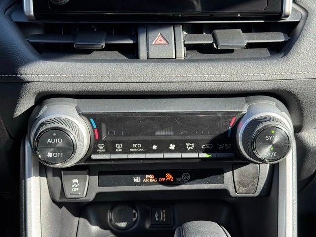 2025 Toyota RAV4 Hybrid XLE AWD