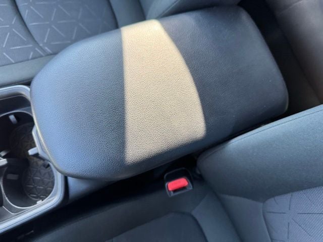 2025 Toyota RAV4 Hybrid XLE AWD