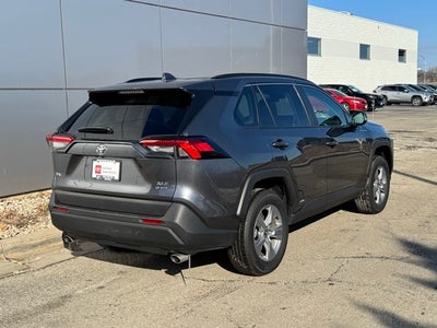 2025 Toyota RAV4 Hybrid XLE AWD