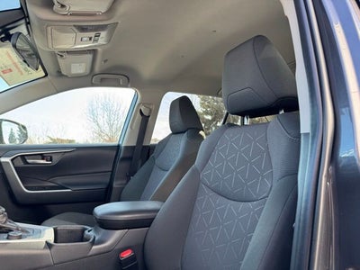 2025 Toyota RAV4 Hybrid XLE AWD