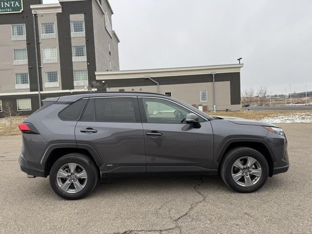 2025 Toyota RAV4 Hybrid XLE AWD