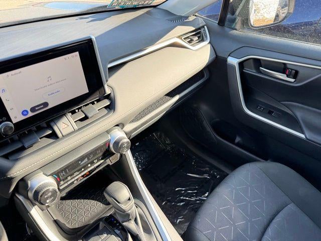 2025 Toyota RAV4 Hybrid XLE AWD