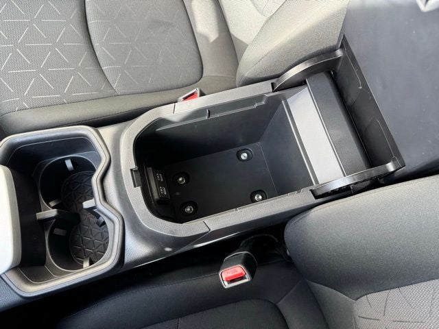 2025 Toyota RAV4 Hybrid XLE AWD