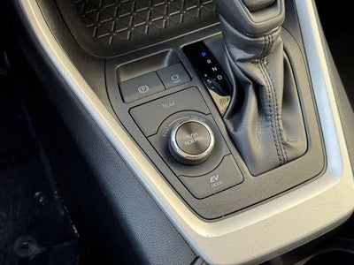 2025 Toyota RAV4 Hybrid XLE AWD