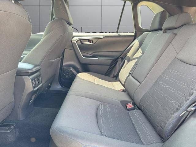 2022 Toyota RAV4 Hybrid SE AWD