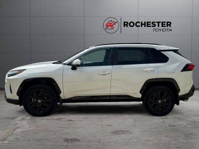 2022 Toyota RAV4 Hybrid SE AWD