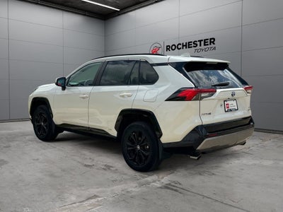 2022 Toyota RAV4 Hybrid SE AWD