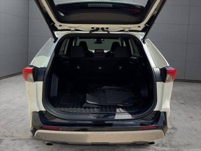 2022 Toyota RAV4 Hybrid SE AWD
