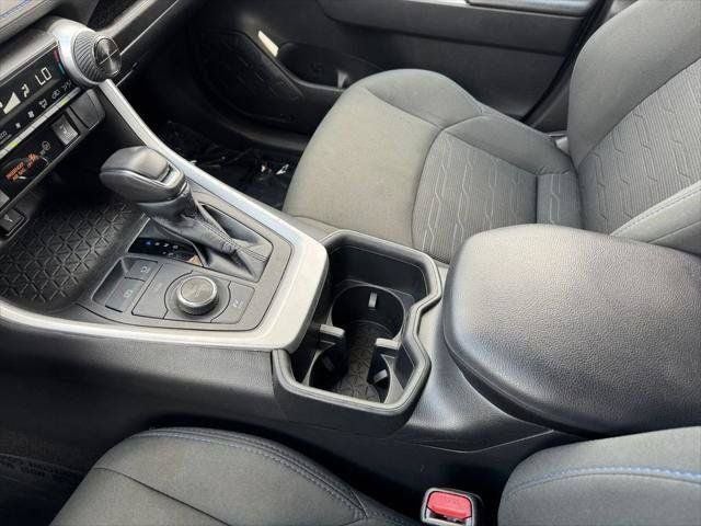 2022 Toyota RAV4 Hybrid SE AWD
