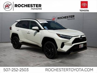 2022 Toyota RAV4 Hybrid SE AWD