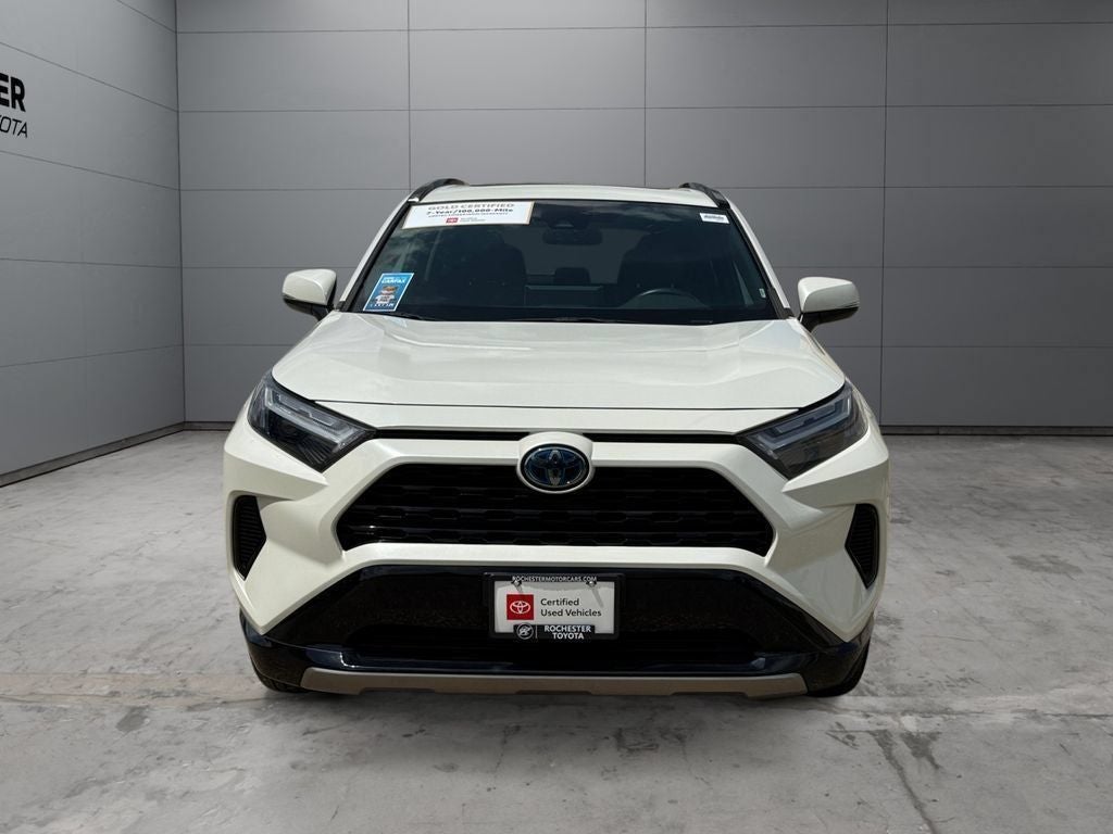 2022 Toyota RAV4 Hybrid SE AWD