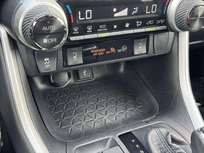 2022 Toyota RAV4 Hybrid SE AWD