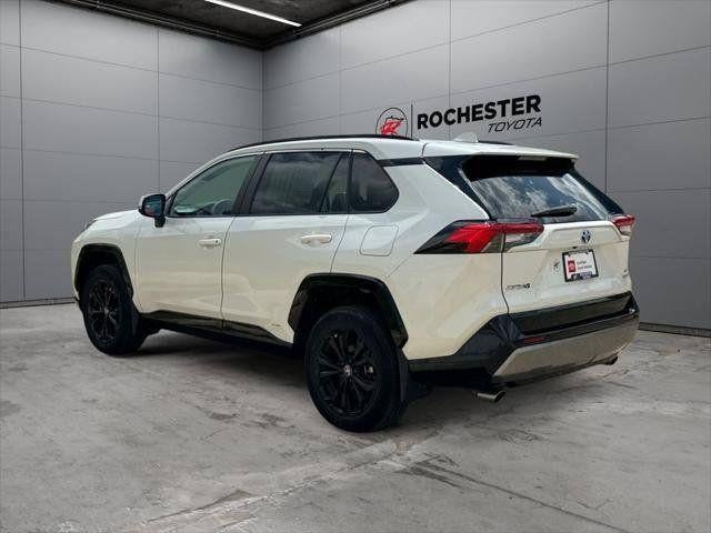 2022 Toyota RAV4 Hybrid SE AWD