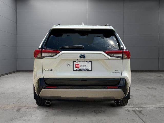 2022 Toyota RAV4 Hybrid SE AWD