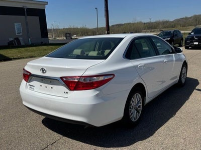2016 Toyota Camry LE FWD
