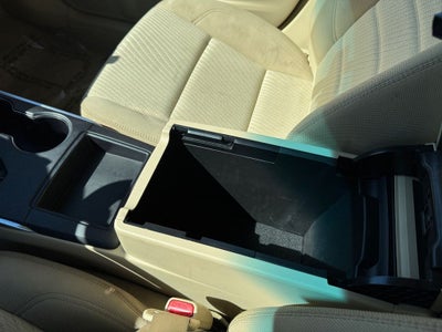 2016 Toyota Camry LE FWD