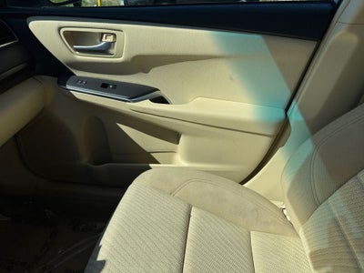 2016 Toyota Camry LE FWD