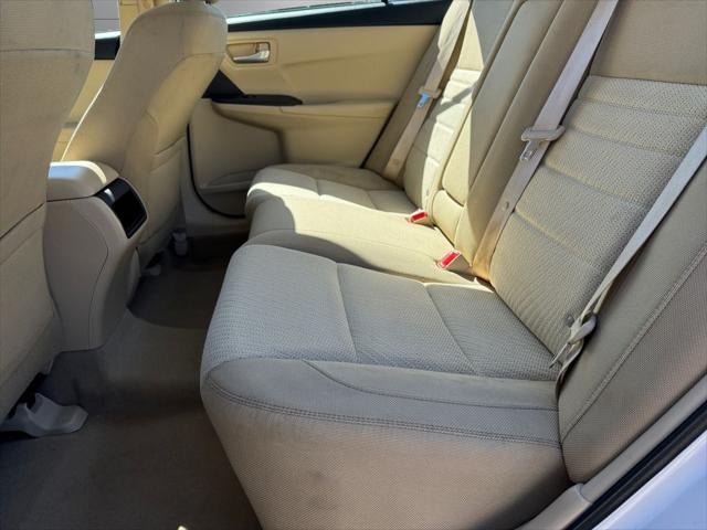 2016 Toyota Camry LE FWD