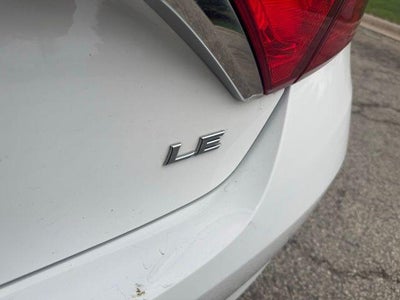 2016 Toyota Camry LE FWD