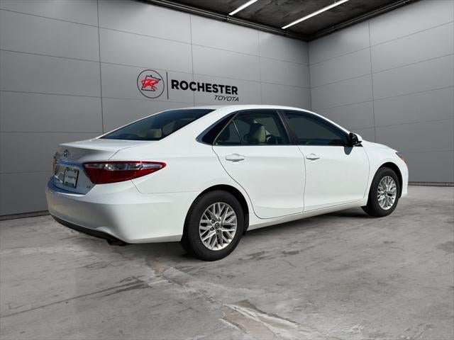 2016 Toyota Camry LE FWD
