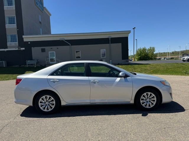 2014 Toyota Camry LE 2014.5