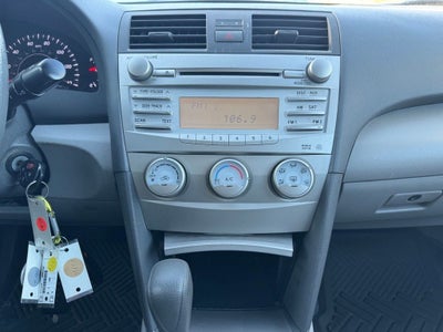 2010 Toyota Camry LE FWD
