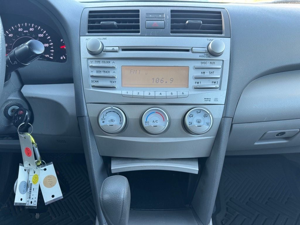 2010 Toyota Camry LE FWD