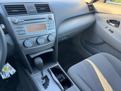 2010 Toyota Camry LE FWD
