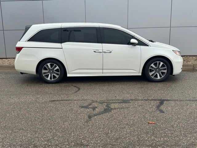 2016 Honda Odyssey Touring FWD