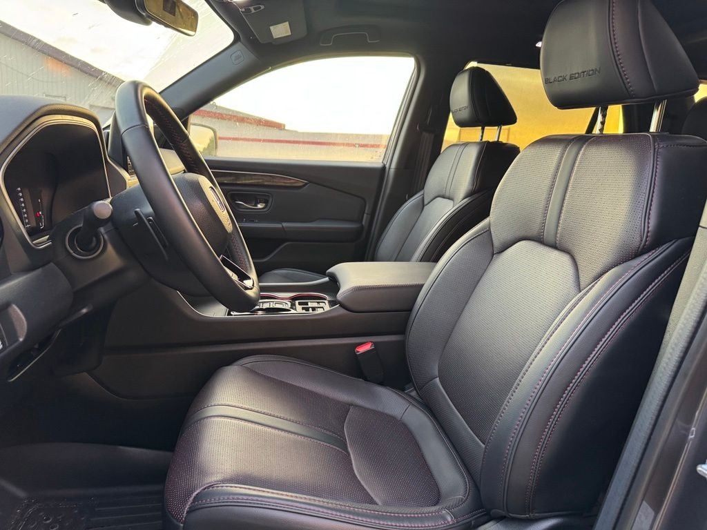 2025 Honda Pilot Black Edition AWD