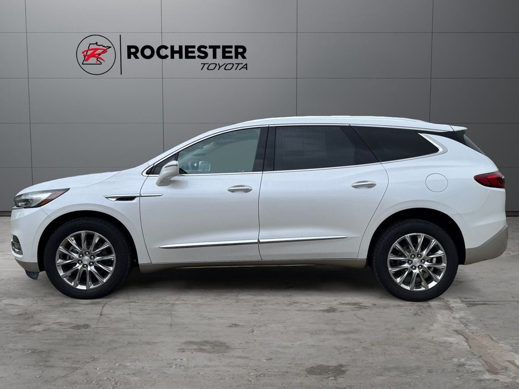 2019 Buick Enclave Essence AWD