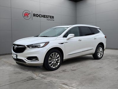 2019 Buick Enclave Essence AWD