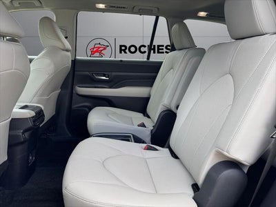 2024 Toyota Grand Highlander Limited AWD