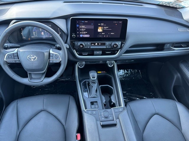 2024 Toyota Grand Highlander XLE AWD