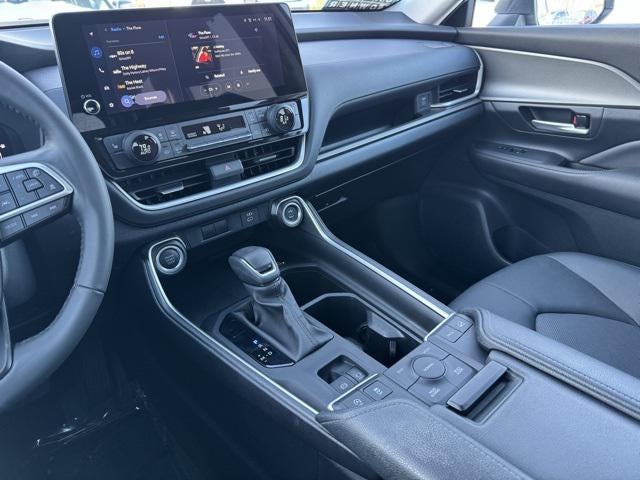 2024 Toyota Grand Highlander XLE AWD