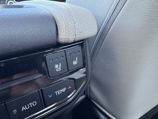 2026 Toyota Grand Highlander Platinum AWD